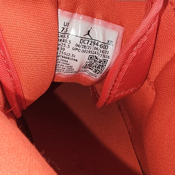 Jordan Red and White Athletic Shoes High-Top Design - Picture 8 of 8